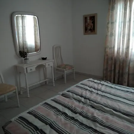 Para Celebrar La Fiesta Villa Arona